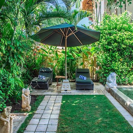 Villa Krisna Seminyak Buitenkant foto