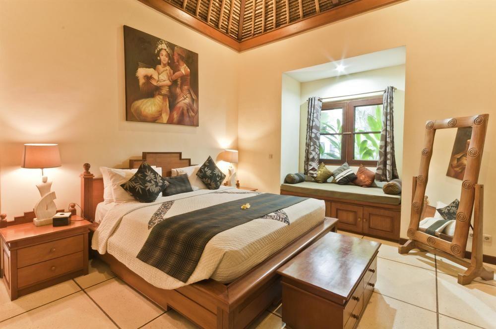 Villa Krisna Seminyak Buitenkant foto