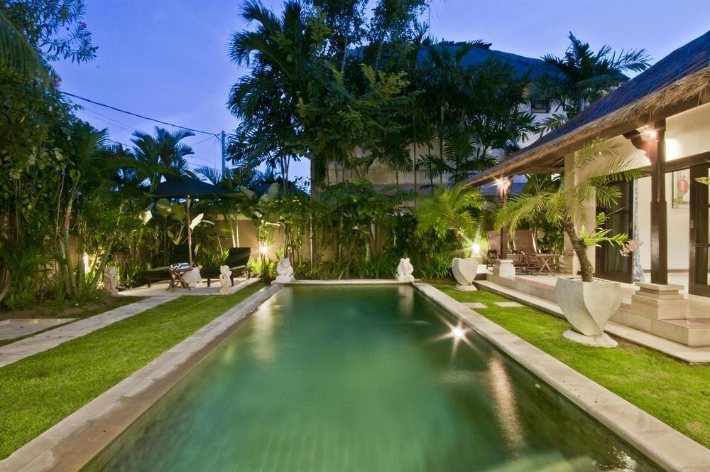 Villa Krisna Seminyak Buitenkant foto
