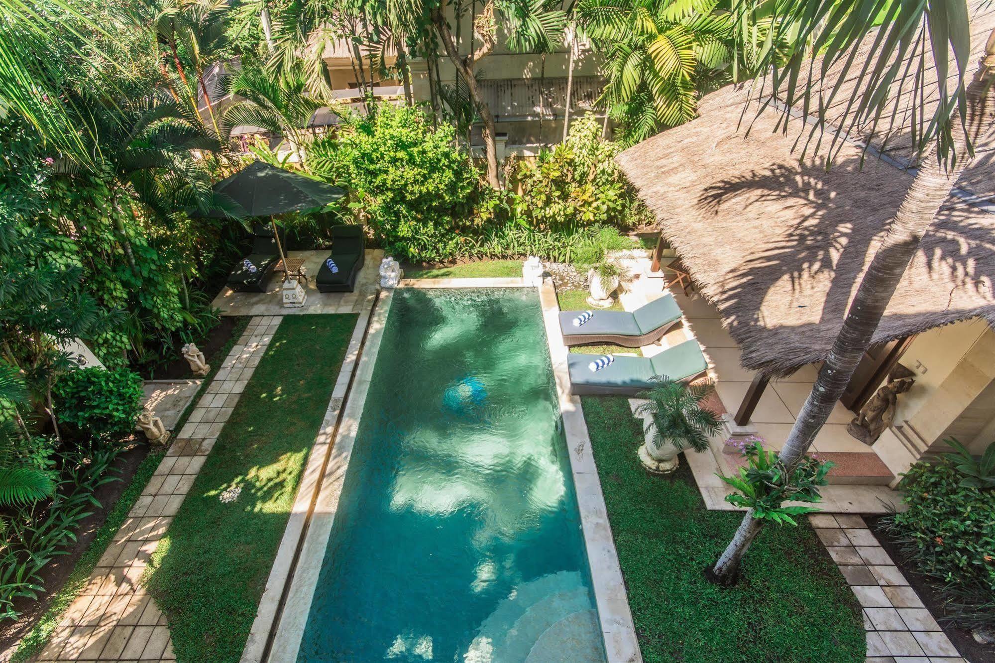 Villa Krisna Seminyak Buitenkant foto