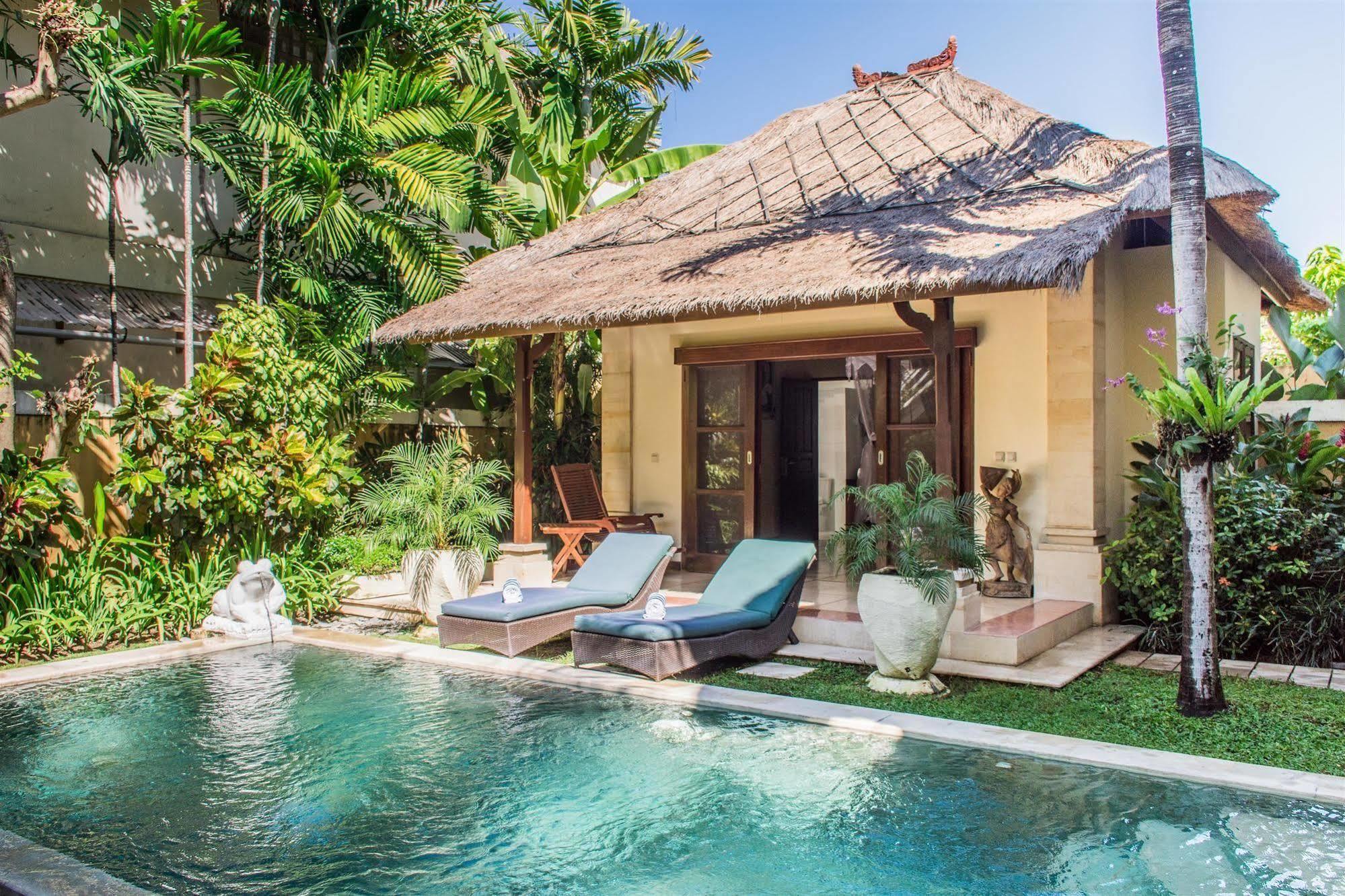 Villa Krisna Seminyak Buitenkant foto