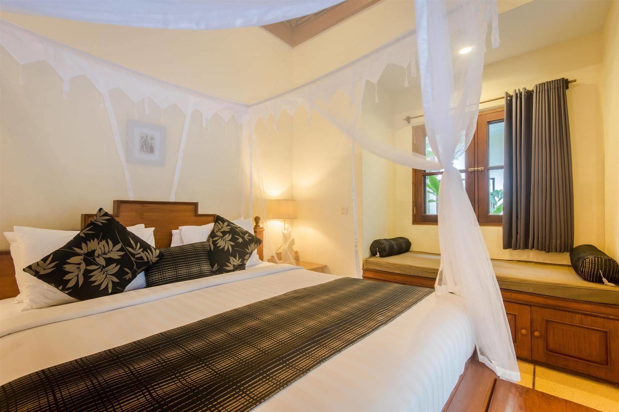 Villa Krisna Seminyak Buitenkant foto