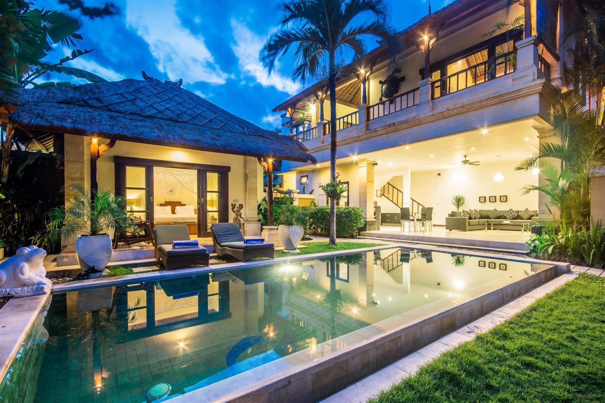 Villa Krisna Seminyak Buitenkant foto