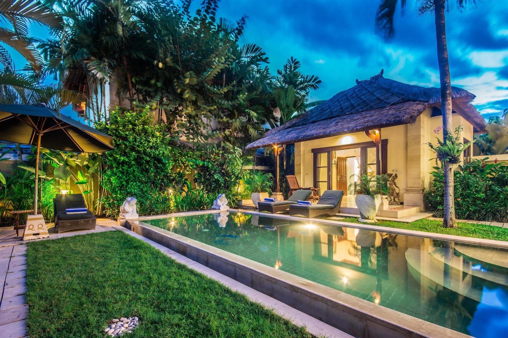 Villa Krisna Seminyak Buitenkant foto